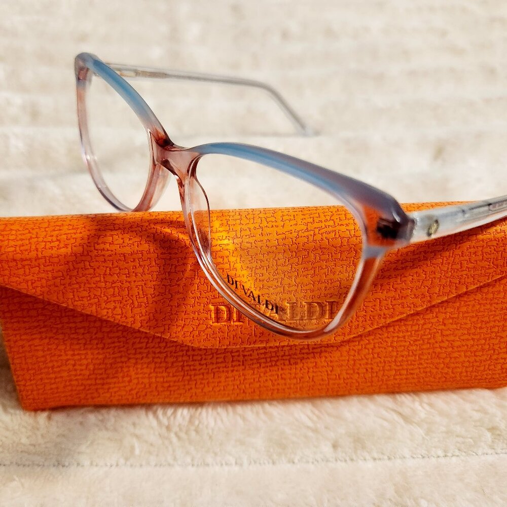 NEW Divaldi women's eyeglass frame model DVO 8178